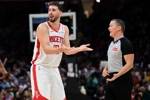 3次判罚不利于火箭！解说：NBA承认我火被黑了 如果道歉有用的话
