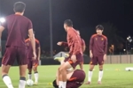 U23国足亚洲杯决赛前最后一练队内氛围轻松，时不时传来笑声